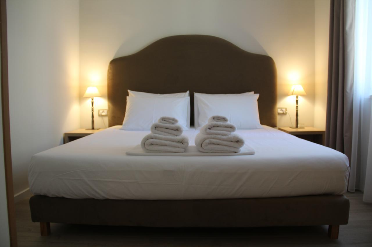 Hotel Hermes Tirana Eksteriør billede