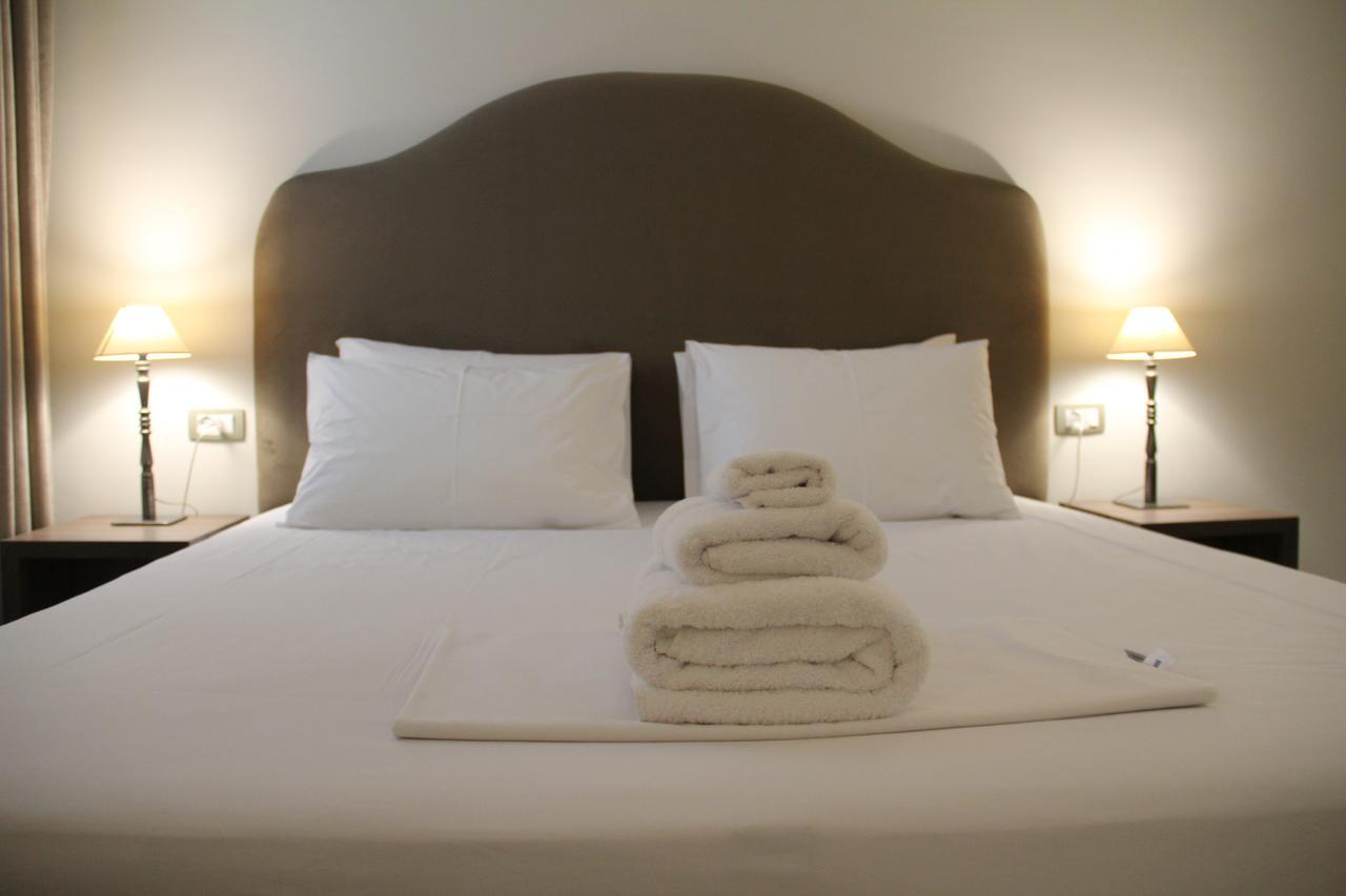 Hotel Hermes Tirana Eksteriør billede