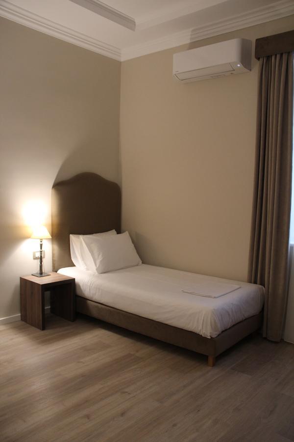 Hotel Hermes Tirana Eksteriør billede