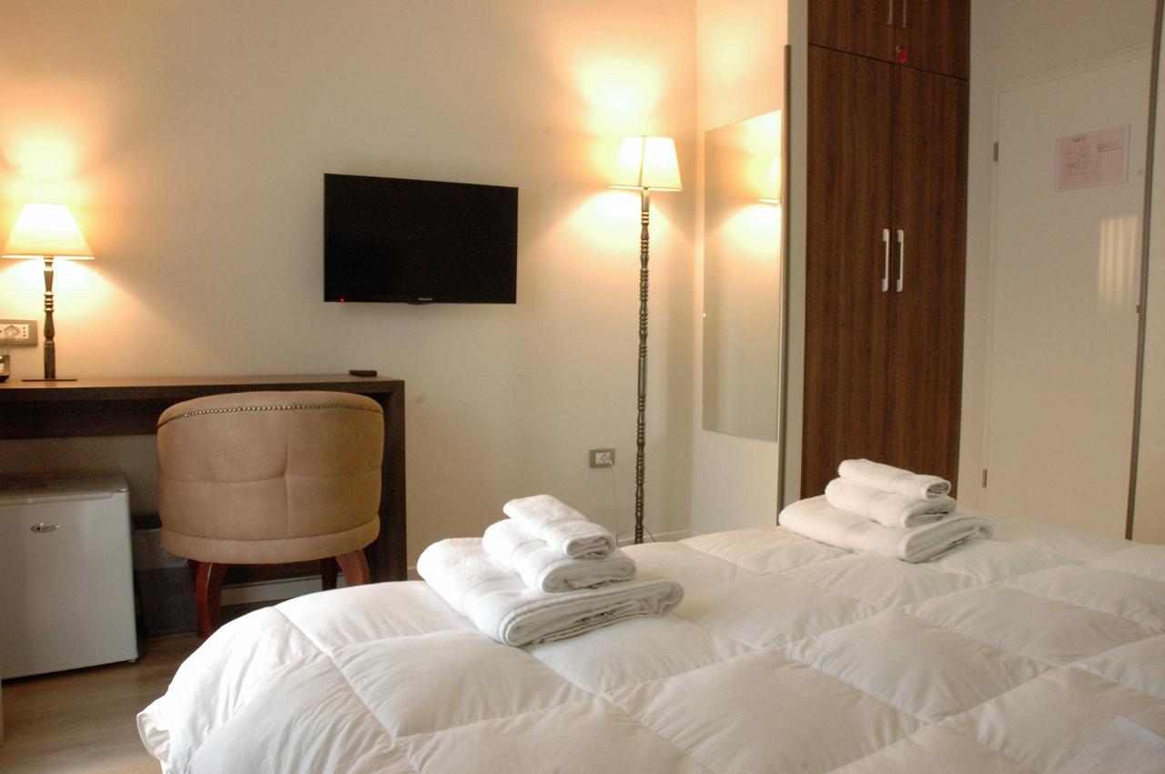 Hotel Hermes Tirana Eksteriør billede